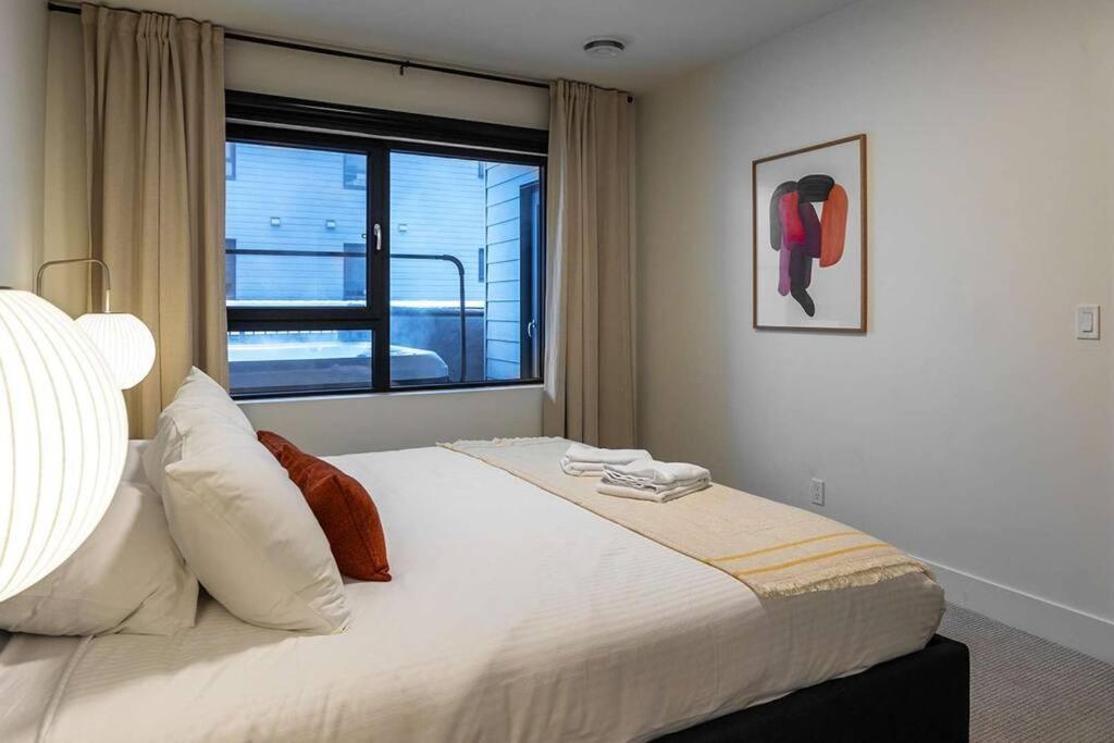 Tally Ho By Revelstoke Vacations المظهر الخارجي الصورة